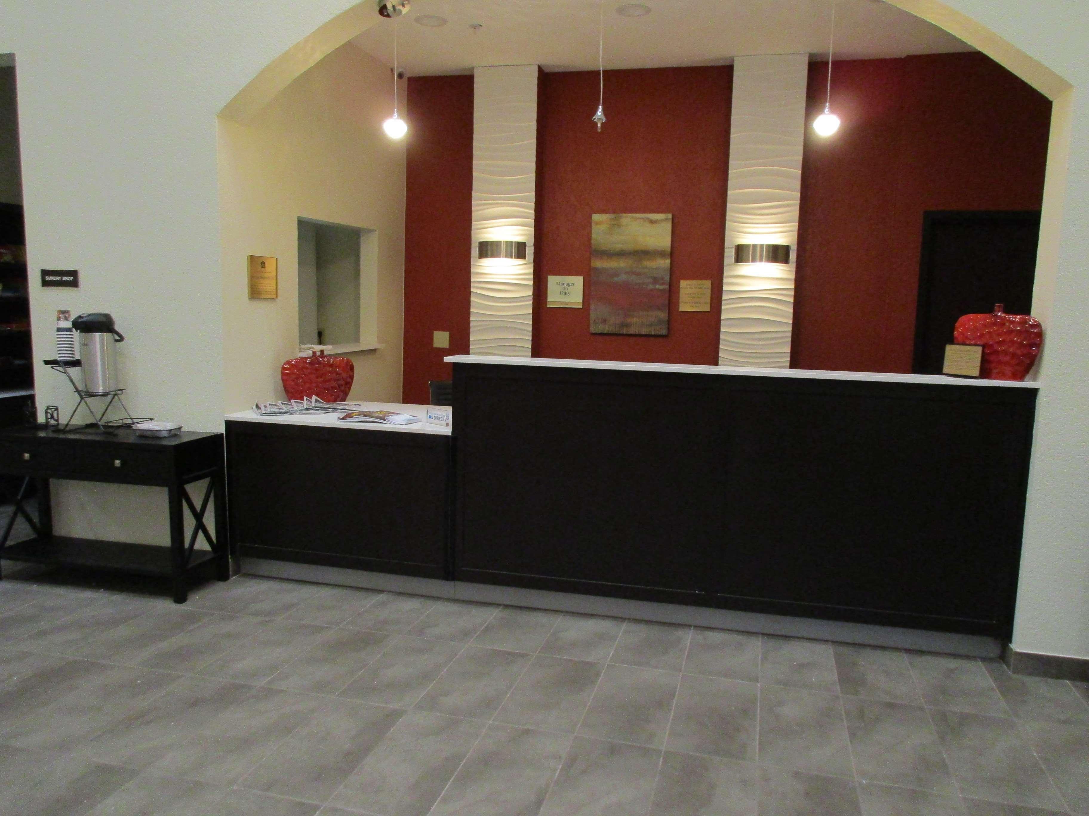 Best Western Plus Fairview Inn & Suites Eksteriør billede